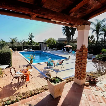 Il Mandorleto Bed & Breakfast 2*