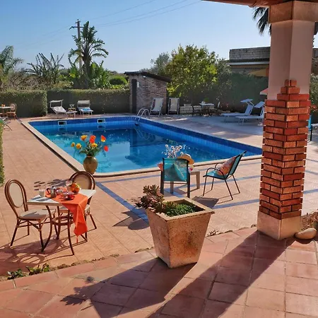 Bed & Breakfast Il Mandorleto 4*