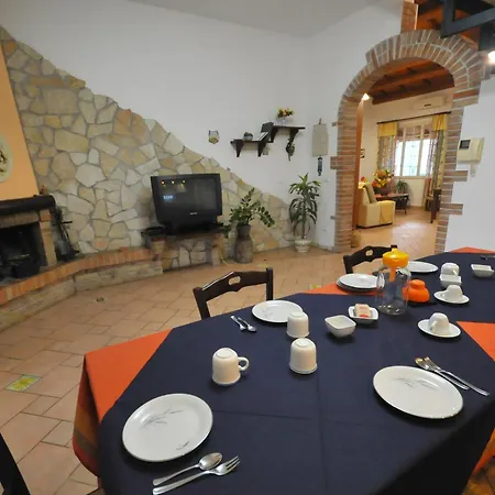 Il Mandorleto 4*